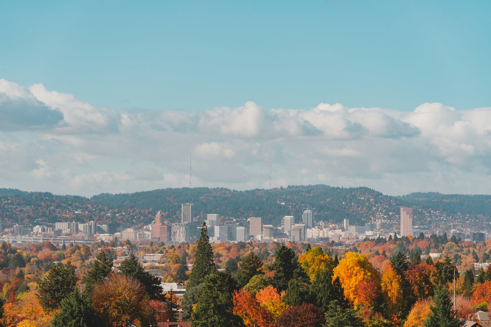 Aerial view of Portland, Oregon in autumn
